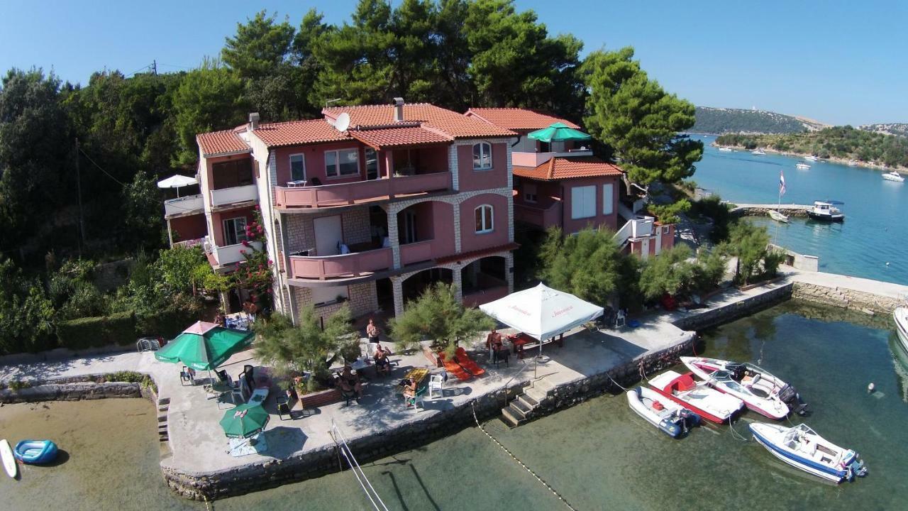 Apartments Zala Matusan Supetarska Draga Exteriér fotografie